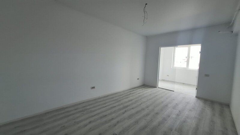Sos. Alexandriei, Complex Confort Urban